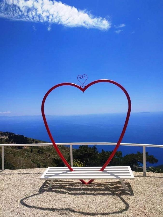 Royal Queen And King Luxury Apartment Saranda Extérieur photo